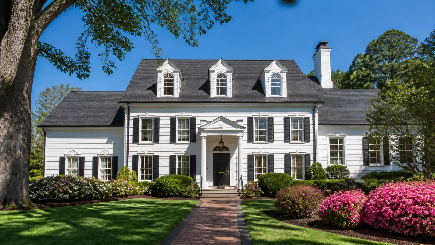 How to Avoid the Biggest Roofing Pitfalls in Mobile: Vetting Contractors Like a Pro