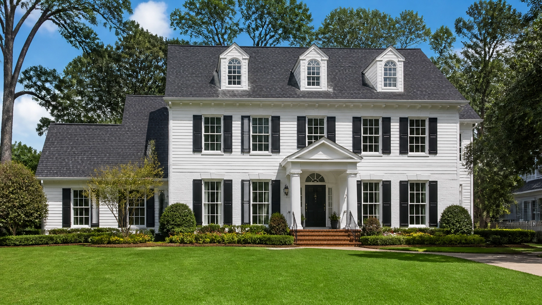 7 Mistakes You’re Making When Vetting Mobile Roofing Contractors (and How to Avoid Storm Chasers)