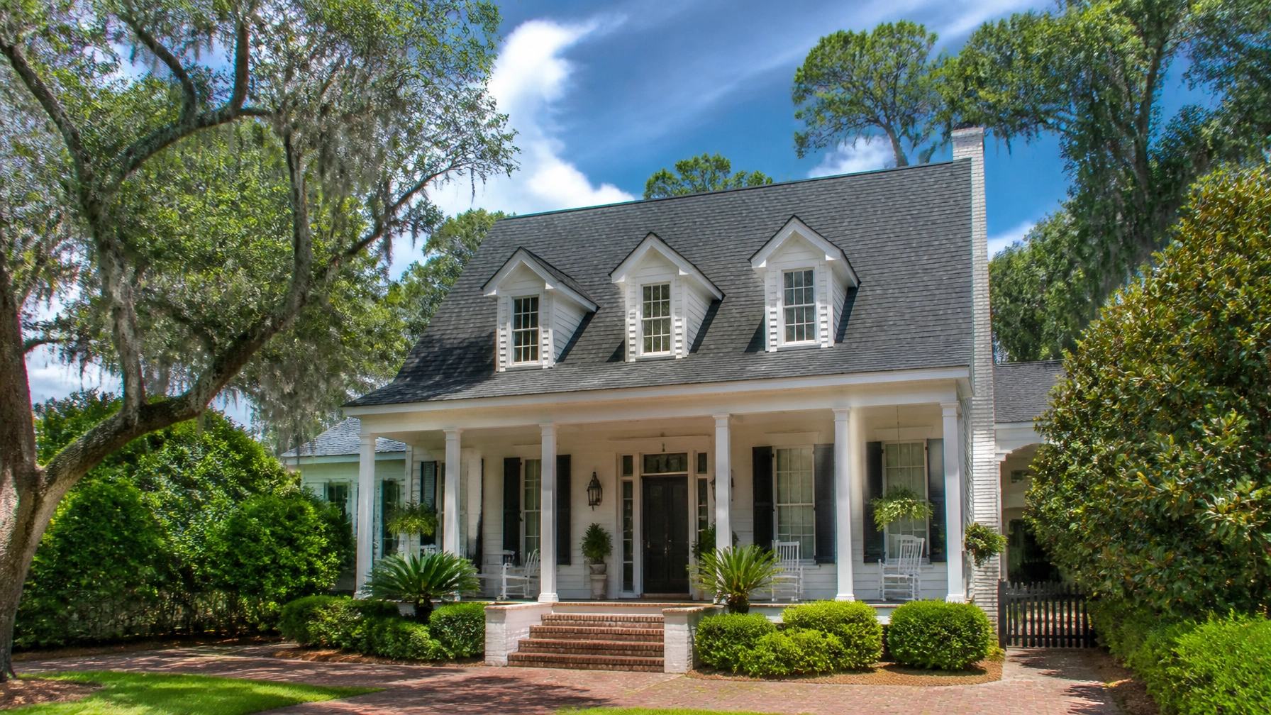 7 Mistakes You’re Making When Hiring a Mobile, AL Roofer After a Storm (and How to Fix Them)