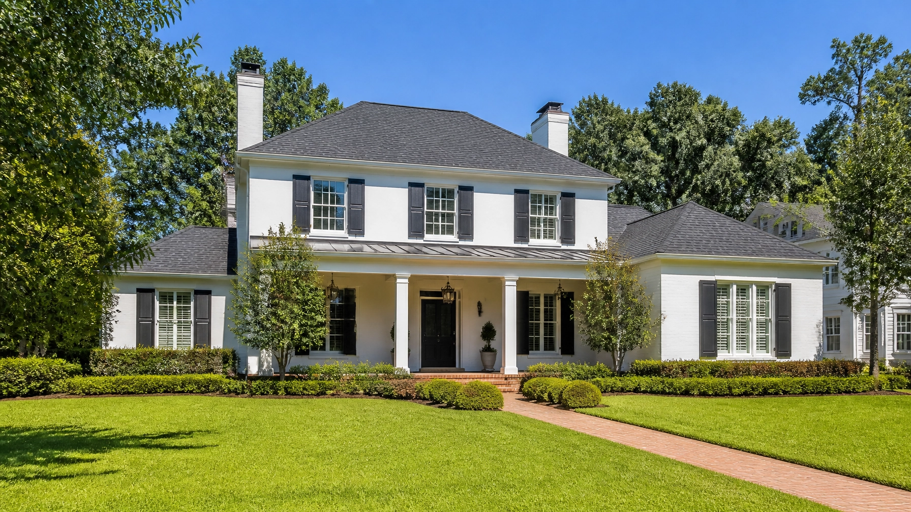 7 Mistakes You’re Making Vetting Mobile, AL Roofers (And How to Spot Storm Chasers)
