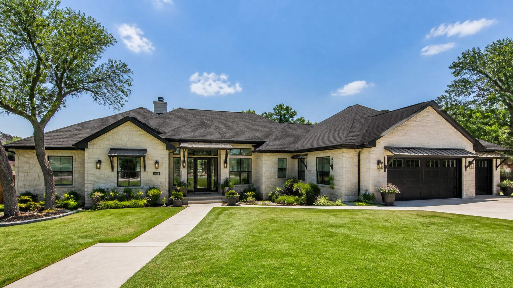Struggling for a New Roof? 5 Insurance Claim Secrets for Austin Homeowners