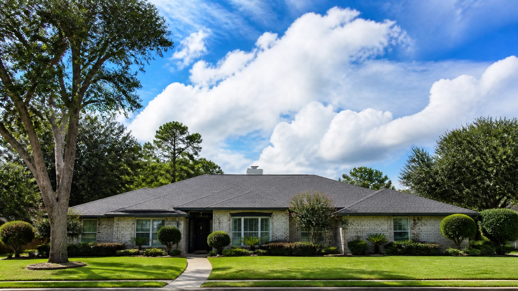 Daily Weather Blitz – Slot 5: Houston, TX : August 21, 2026: Heat Advisory, 110°F Heat Index & How Bayou City Heat and Humidity Test Your Roof’s Durability